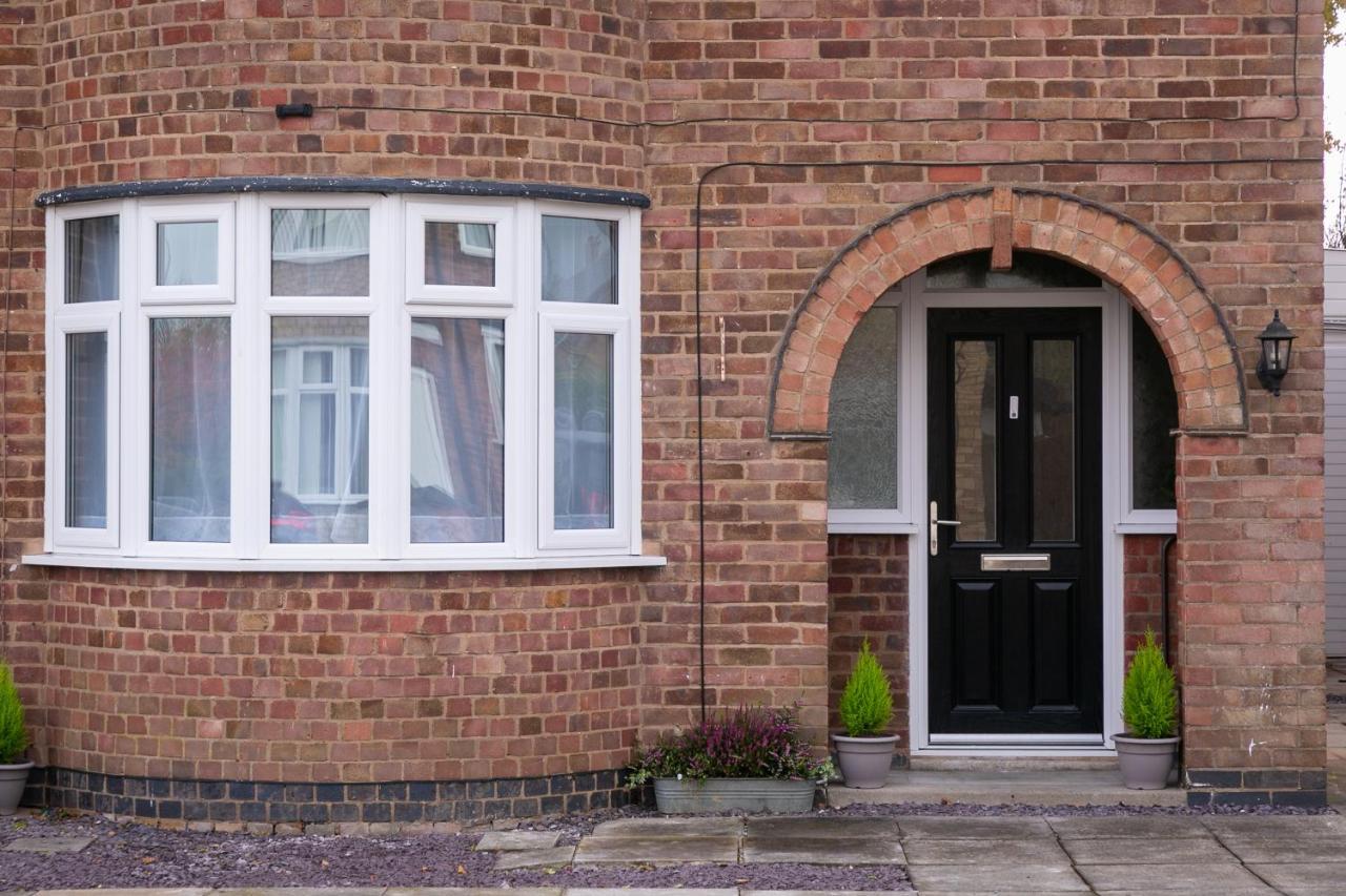 Ludlow Drive 3 Bed Contractor Family Town House In Melton Mowbray Exterior photo